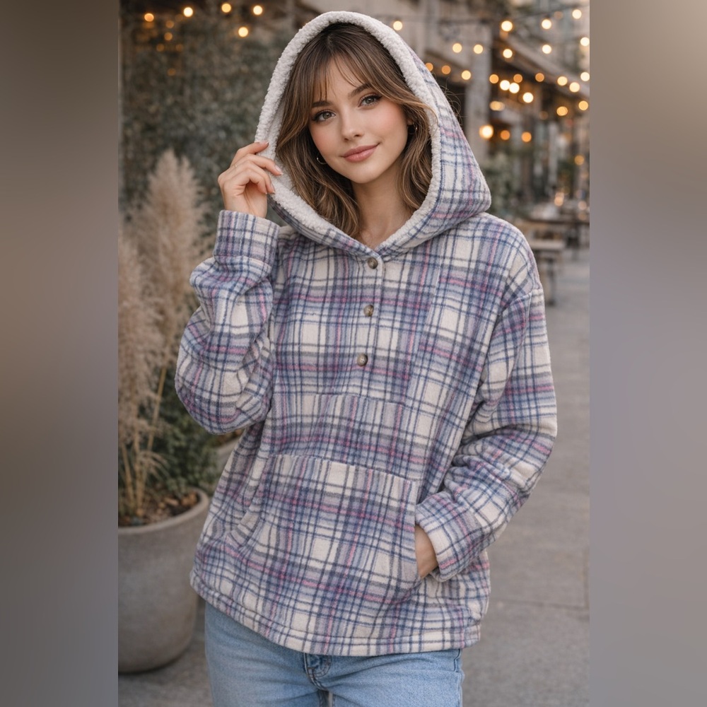 Plaid Hooded Women's Top